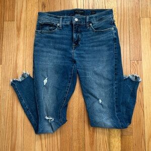 Lucky Brand Women’s Distressed Ankle Jeans Size 6